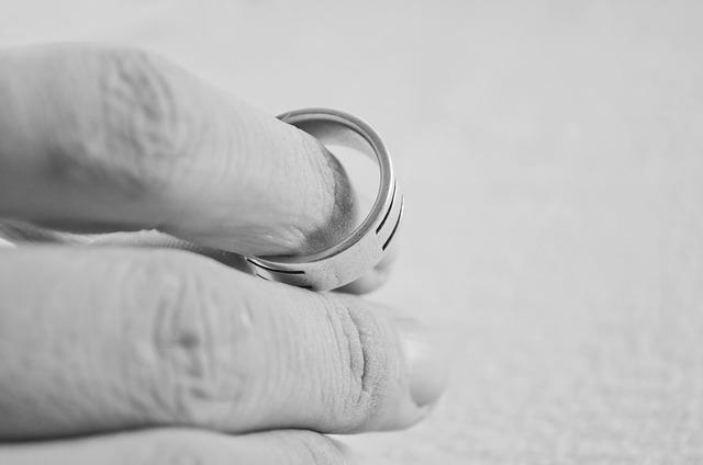 What Are The Rules For Divorce In Maryland?